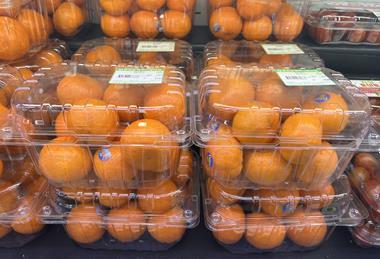 Mandarins, same place and SKU but different brands