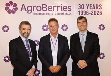 (l-r) AgroBerries co-founder and director Manuel Romero, Adam Olins, CEO of BerryWorld, and Jorge Varela, co-founder and CEO of AgroBerries
