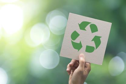 Recyclingzeichen - AdobeStock