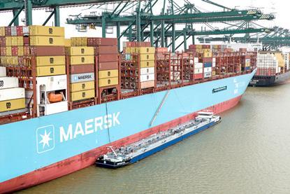 Ane Maersk in Antwerpen-Port of Antwerp-Bruges