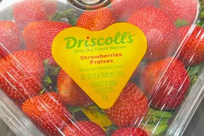 Driscolls strawberries heart clamshell punnet