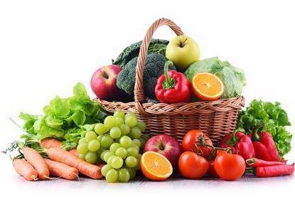 Obst und Gemüse im Korb