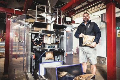 Riverford's Dave Gillon with the GIC VFFS machine