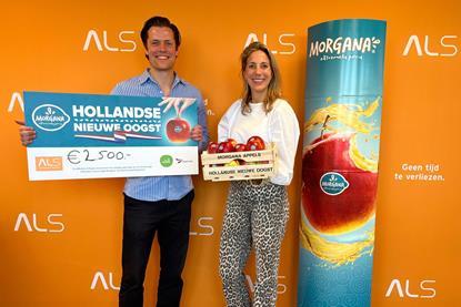 Morgana brand manager Tim Kievits with Limore Noach, ALS Netherlands Foundation