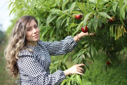 Victoria Martín of Plus Berries