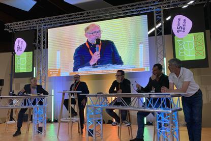 Eric Hostalnou from the Eastern Pyrenees Chamber of Agriculture presented the 2025 apricot forecast at Medfel 2025