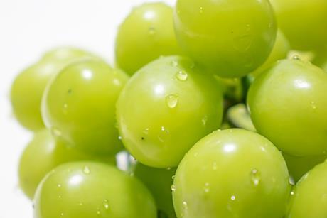 Shine Muscat grapes AdobeStock_2005010990