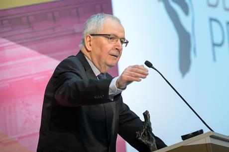 Klaus Töpfer bei der Verleihung des Dieter Berndt Preises 2015