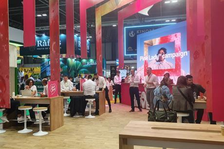 PinkLady-Stand Madrid