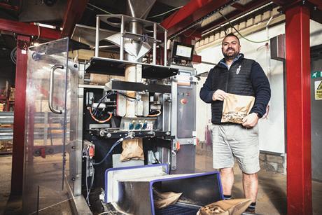 Riverford's Dave Gillon with the GIC VFFS machine