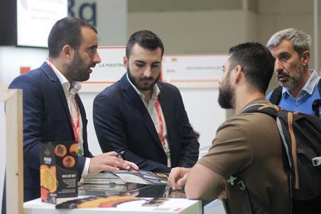 La Martinesa Fruits meeting at stand