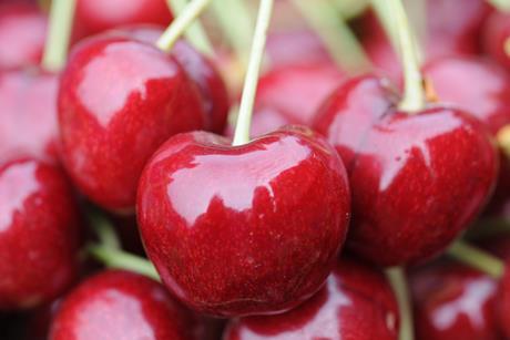 GEN Close up of red cherries