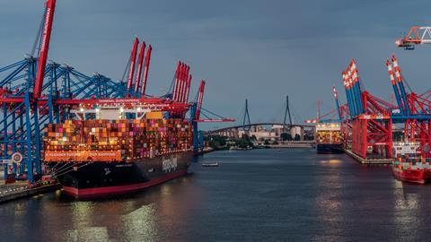 Blick auf den Hamburger Hafen