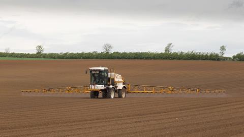 Crop protection on potato fields