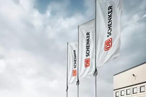 DB Schenker-Fahnen