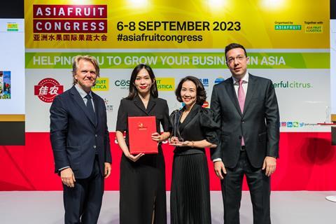 WinCommerce accepts 2023 Asiafruit Award