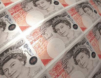 English 50 pound notes