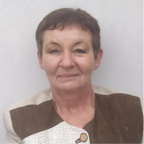 Dr Adriana Botes