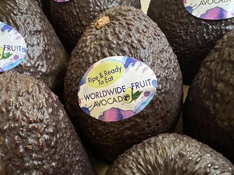 Worlwide Fruit avocados label brand