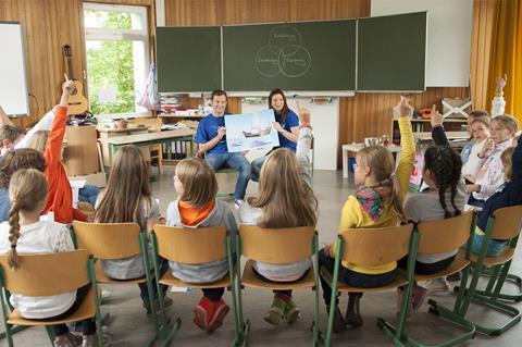 Pressemotiv_EDEKA_St~undschulprojekt