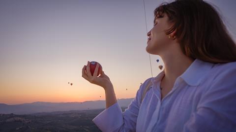 Cosmic Crisp_Balloon Festival_Todi