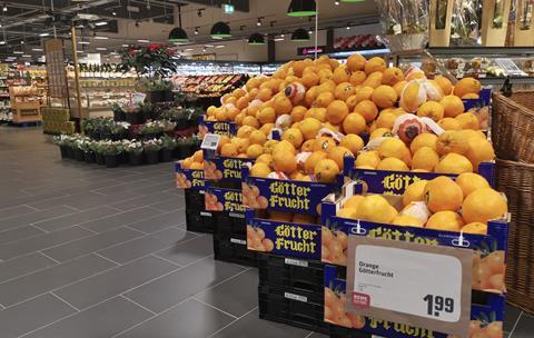 Orange display in Rewe Germany - MUST CREDIT Birgit Reitz-Hofmann Adobe Stock