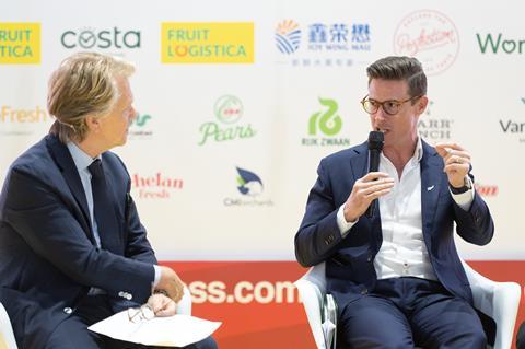 Sam White, Thailand country manager of T&G South-East Asia (right), speaking to Fruitnet's Chris White at Asiafruit Congress
