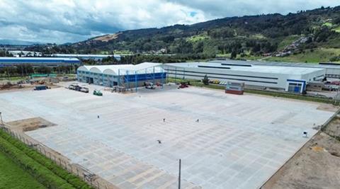 Bau eines Container-Logistikzentrums in Kolumbien