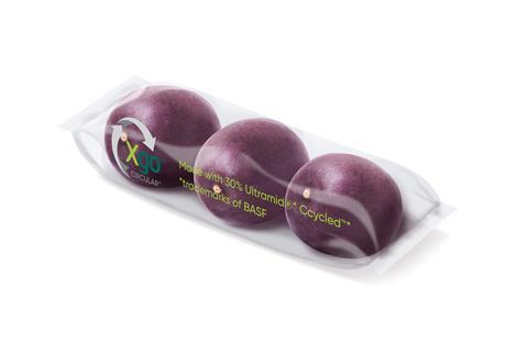 Packaging from passion fruit