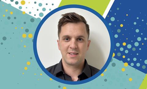 thumbnail_PP_web story portrait mockup copy