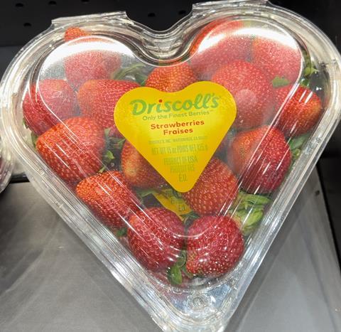 Driscolls strawberries heart clamshell punnet