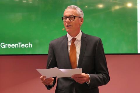 Jan-Kees Goet, stellvertretender Minister für Landwirtschaft, Fischerei, Ernährungssicherheit und Natur der Niederlande - Fruchthandel Magazin