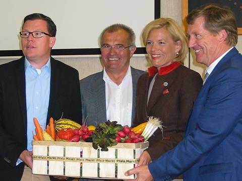 Torbjörn Kartes, Hermann Reber, Julia Klöckner und BWV-Präsident Eberhardt Hartelt (v.l.n.r) Foto: BfG