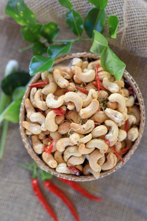 credit_Handcrafted Cashew Nuts Cambodia_spicy cashew