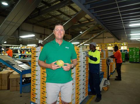 leadership-scurr-gavin-katherine-mangoes-hr-001b