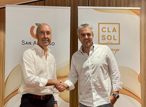 Emilio Balguer, president of Cooperativa San Alfonso, left, and Clasol's CEO César Claramonte