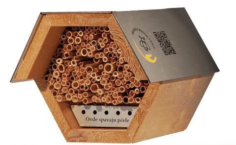 Bee hotel