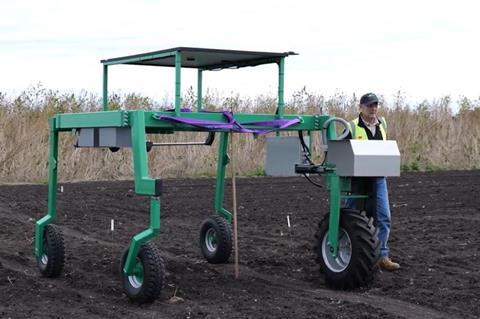 qaafi-root-phenotyping-robot-1080
