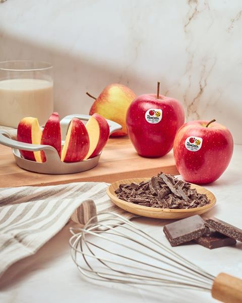 Pinova apples Val Venosta Modica chocolate