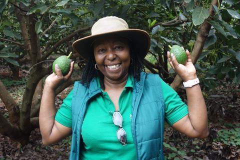 Auskunftsfreudig: Grace Ngungi teilt ihre Leidenschaft für den Avocado-Anbau gerne in den Sozialen Medien.
