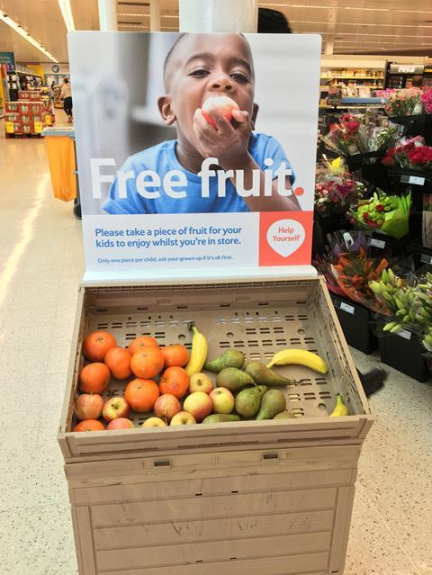 GB Tesco free fruit kids