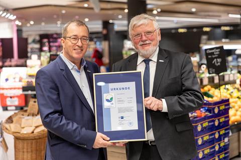 (v.l.): Roger Ulke, Vorstandsmitglied, und Gunther Seifert, Vorstandsvorsitzender Foto: Konsum Dresden