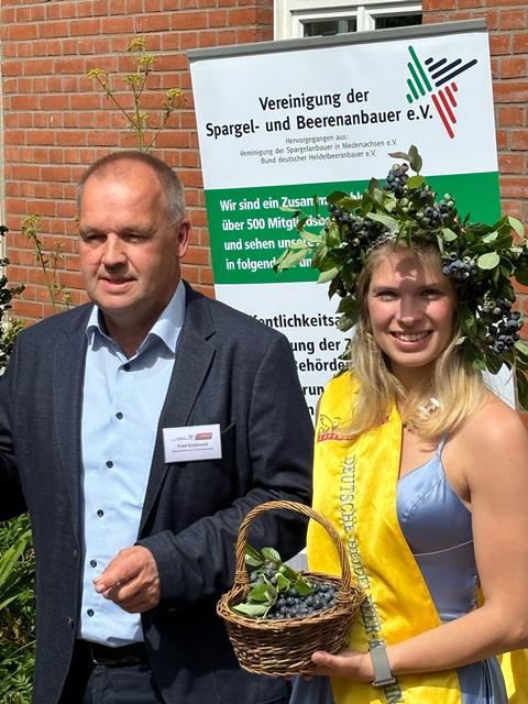 Saisoneröffnung Heidelbeeren Norddeutschland