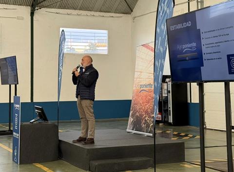 Agroponiente CEO Imanol Almudí speaking at the inauguration of the new facility