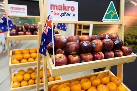 Bravo apples in Siam Makro