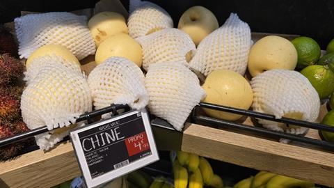 Chinese Nashi pears in France
