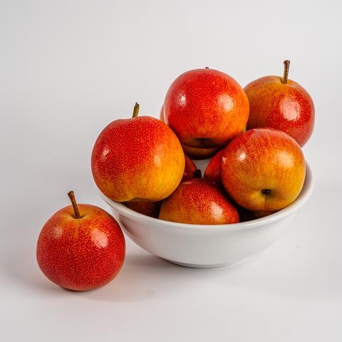 Seeka's Ruby Roo pear
