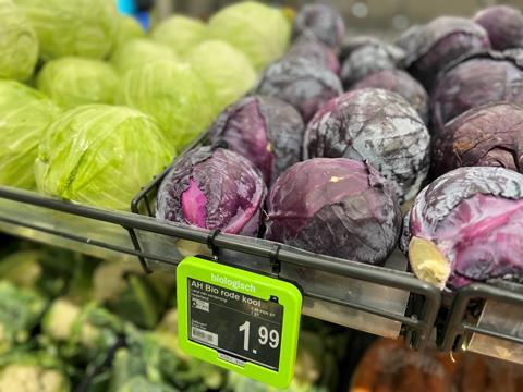 Blick auf Gemüseabteilung Albert Heijn