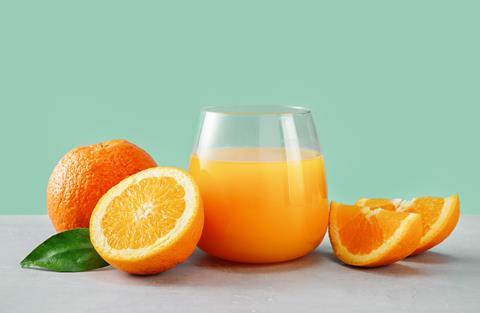 Oranges juice AdobeStock_338170332