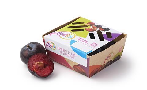 The packaging combines certified sustainably sourced cartonboard punnets with paper LinerlessLid labels